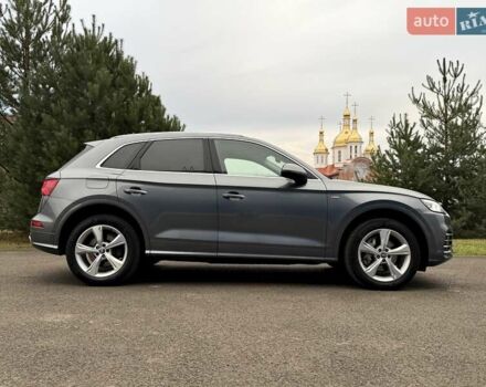 Сірий Ауді Ку 5, об'ємом двигуна 2 л та пробігом 220 тис. км за 29900 $, фото 6 на Automoto.ua