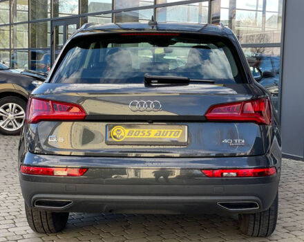 Серый Ауди Ку 5, объемом двигателя 2 л и пробегом 138 тыс. км за 44999 $, фото 4 на Automoto.ua