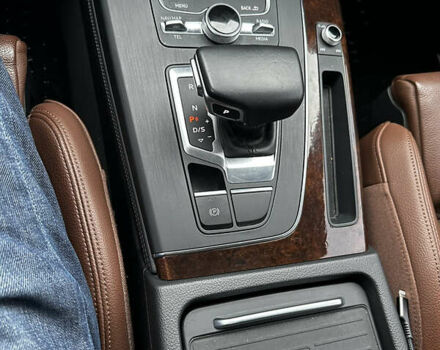 Серый Ауди Ку 5, объемом двигателя 1.98 л и пробегом 89 тыс. км за 28000 $, фото 12 на Automoto.ua