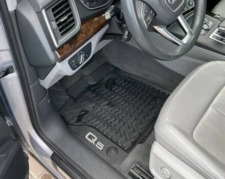 Серый Ауди Ку 5, объемом двигателя 1.98 л и пробегом 61 тыс. км за 32240 $, фото 13 на Automoto.ua