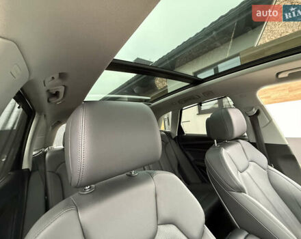 Серый Ауди Ку 5, объемом двигателя 1.98 л и пробегом 100 тыс. км за 25900 $, фото 52 на Automoto.ua