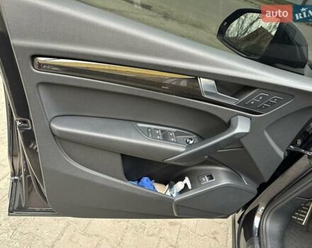 Серый Ауди Ку 5, объемом двигателя 2 л и пробегом 66 тыс. км за 31500 $, фото 6 на Automoto.ua