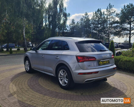 Серый Ауди Ку 5, объемом двигателя 2 л и пробегом 105 тыс. км за 24999 $, фото 3 на Automoto.ua