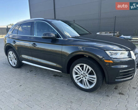 Ауди Ку 5 2019 в Ивано-Франковске на Automoto.ua Серый Ауди Ку 5, объемом двигателя 1.98 л и пробегом 41 тыс. км за 26600 $, фото 5 на Automoto.ua