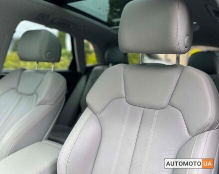 Серый Ауди Ку 5, объемом двигателя 2 л и пробегом 43 тыс. км за 37300 $, фото 23 на Automoto.ua