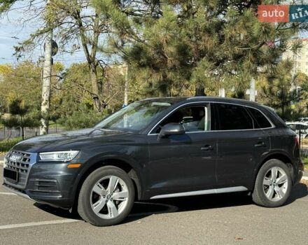 Сірий Ауді Ку 5, об'ємом двигуна 1.98 л та пробігом 63 тис. км за 27900 $, фото 4 на Automoto.ua