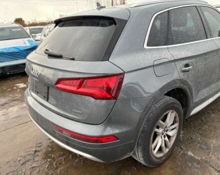 Сірий Ауді Ку 5, об'ємом двигуна 2 л та пробігом 80 тис. км за 17700 $, фото 7 на Automoto.ua