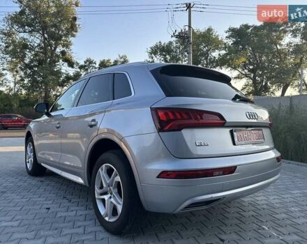 Серый Ауди Ку 5, объемом двигателя 2 л и пробегом 133 тыс. км за 22500 $, фото 11 на Automoto.ua