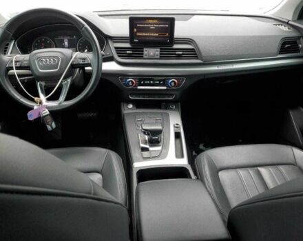Сірий Ауді Ку 5, об'ємом двигуна 2 л та пробігом 80 тис. км за 17700 $, фото 10 на Automoto.ua
