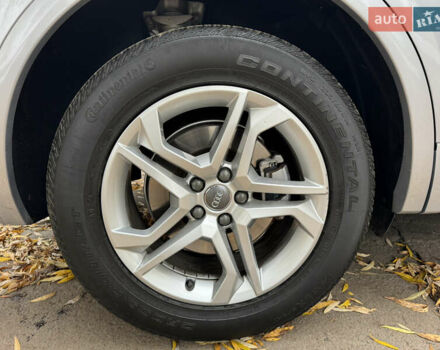 Серый Ауди Ку 5, объемом двигателя 1.98 л и пробегом 112 тыс. км за 25500 $, фото 18 на Automoto.ua