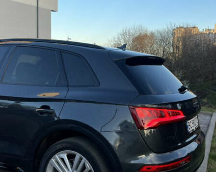 Сірий Ауді Ку 5, об'ємом двигуна 1.98 л та пробігом 116 тис. км за 28700 $, фото 5 на Automoto.ua