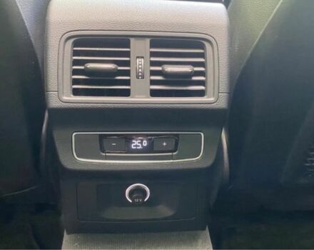 Сірий Ауді Ку 5, об'ємом двигуна 2 л та пробігом 86 тис. км за 14900 $, фото 11 на Automoto.ua