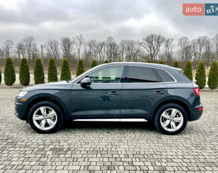 Серый Ауди Ку 5, объемом двигателя 1.98 л и пробегом 189 тыс. км за 23700 $, фото 1 на Automoto.ua