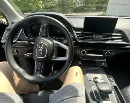 Сірий Ауді Ку 5, об'ємом двигуна 1.98 л та пробігом 97 тис. км за 28000 $, фото 5 на Automoto.ua