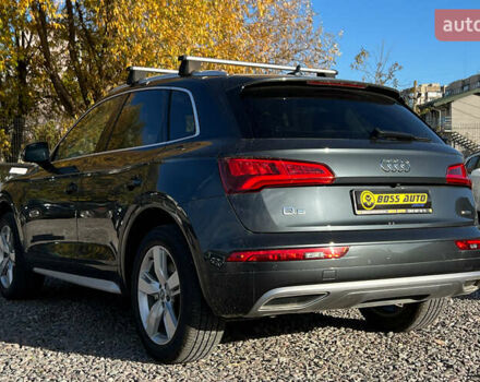 Серый Ауди Ку 5, объемом двигателя 1.98 л и пробегом 103 тыс. км за 26900 $, фото 3 на Automoto.ua