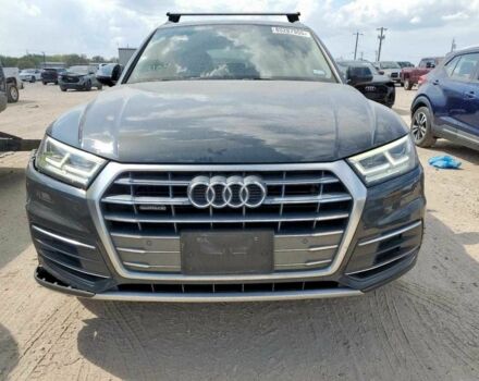 Серый Ауди Ку 5, объемом двигателя 2 л и пробегом 88 тыс. км за 9000 $, фото 4 на Automoto.ua