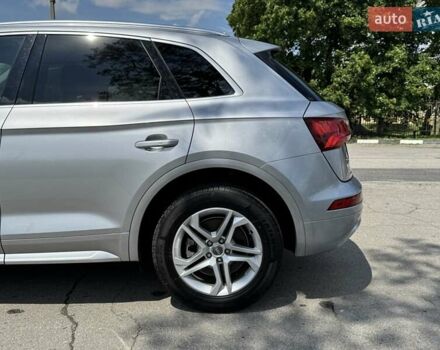 Серый Ауди Ку 5, объемом двигателя 1.98 л и пробегом 40 тыс. км за 25800 $, фото 73 на Automoto.ua