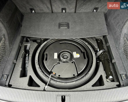 Ауди Ку 5 2019 в Тернополе на Automoto.ua Серый Ауди Ку 5, объемом двигателя 1.98 л и пробегом 84 тыс. км за 24900 $, фото 30 на Automoto.ua
