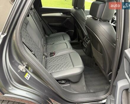 Серый Ауди Ку 5, объемом двигателя 2.97 л и пробегом 71 тыс. км за 53500 $, фото 99 на Automoto.ua