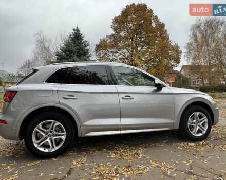 Серый Ауди Ку 5, объемом двигателя 1.98 л и пробегом 112 тыс. км за 25500 $, фото 11 на Automoto.ua