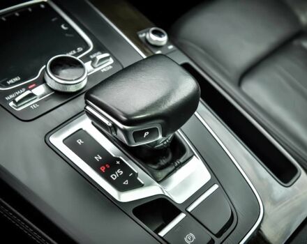 Серый Ауди Ку 5, объемом двигателя 2 л и пробегом 41 тыс. км за 7200 $, фото 6 на Automoto.ua