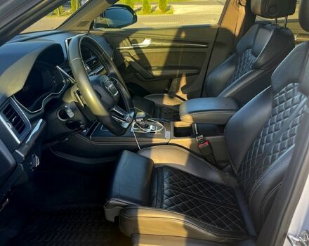 Серый Ауди Ку 5, объемом двигателя 3 л и пробегом 108 тыс. км за 37000 $, фото 8 на Automoto.ua