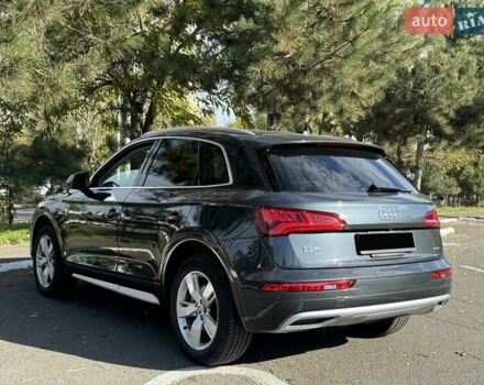 Сірий Ауді Ку 5, об'ємом двигуна 1.98 л та пробігом 63 тис. км за 27900 $, фото 7 на Automoto.ua