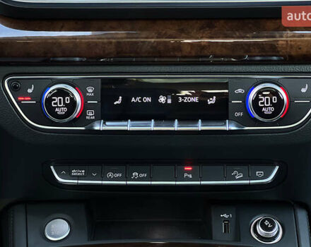 Серый Ауди Ку 5, объемом двигателя 1.98 л и пробегом 103 тыс. км за 26900 $, фото 14 на Automoto.ua