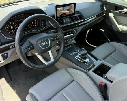 Серый Ауди Ку 5, объемом двигателя 2 л и пробегом 43 тыс. км за 22000 $, фото 9 на Automoto.ua