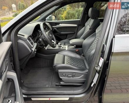 Серый Ауди Ку 5, объемом двигателя 2.97 л и пробегом 71 тыс. км за 53500 $, фото 16 на Automoto.ua