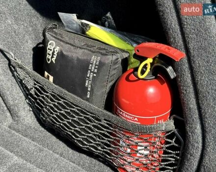 Сірий Ауді Ку 5, об'ємом двигуна 2 л та пробігом 220 тис. км за 29900 $, фото 26 на Automoto.ua