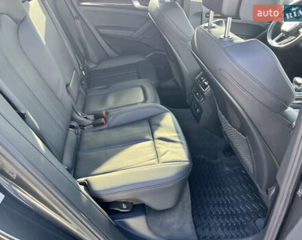 Серый Ауди Ку 5, объемом двигателя 1.98 л и пробегом 85 тыс. км за 27500 $, фото 49 на Automoto.ua