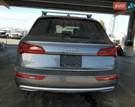 Серый Ауди Ку 5, объемом двигателя 1.98 л и пробегом 86 тыс. км за 7500 $, фото 5 на Automoto.ua