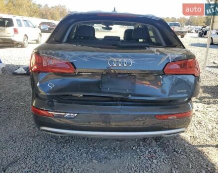 Серый Ауди Ку 5, объемом двигателя 1.98 л и пробегом 70 тыс. км за 9000 $, фото 5 на Automoto.ua