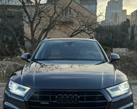 Сірий Ауді Ку 5, об'ємом двигуна 1.98 л та пробігом 116 тис. км за 28700 $, фото 2 на Automoto.ua