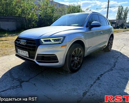 Сірий Ауді Ку 5, об'ємом двигуна 2 л та пробігом 126 тис. км за 28000 $, фото 1 на Automoto.ua