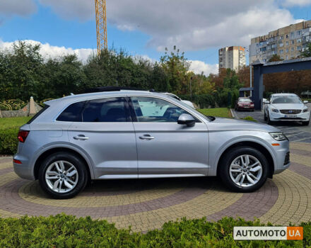 Серый Ауди Ку 5, объемом двигателя 2 л и пробегом 105 тыс. км за 24999 $, фото 1 на Automoto.ua