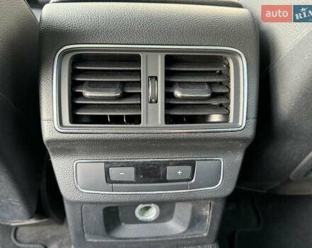 Сірий Ауді Ку 5, об'ємом двигуна 1.98 л та пробігом 63 тис. км за 27900 $, фото 12 на Automoto.ua