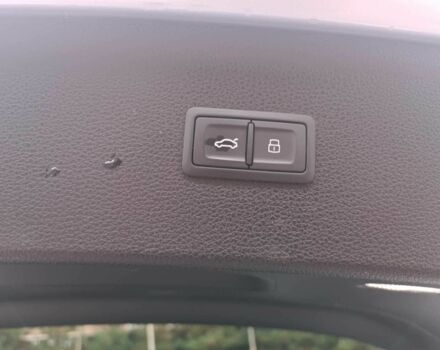 Серый Ауди Ку 5, объемом двигателя 2 л и пробегом 165 тыс. км за 21900 $, фото 23 на Automoto.ua