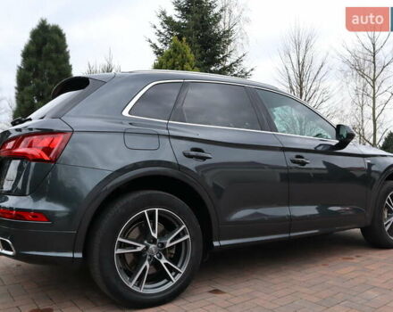 Серый Ауди Ку 5, объемом двигателя 1.98 л и пробегом 164 тыс. км за 37500 $, фото 30 на Automoto.ua