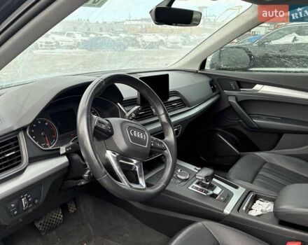 Сірий Ауді Ку 5, об'ємом двигуна 1.98 л та пробігом 81 тис. км за 18500 $, фото 8 на Automoto.ua