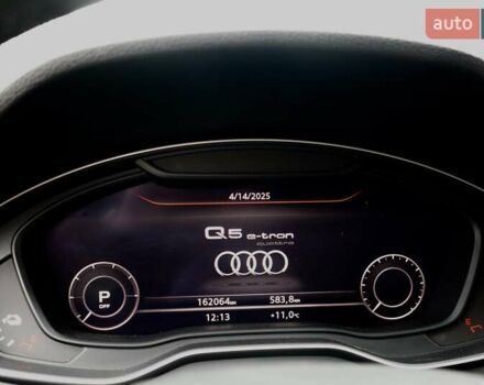 Серый Ауди Ку 5, объемом двигателя 1.98 л и пробегом 164 тыс. км за 37500 $, фото 3 на Automoto.ua