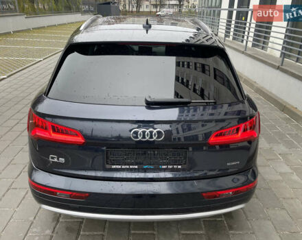 Сірий Ауді Ку 5, об'ємом двигуна 2 л та пробігом 300 тис. км за 21000 $, фото 5 на Automoto.ua