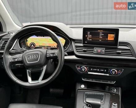 Серый Ауди Ку 5, объемом двигателя 1.98 л и пробегом 100 тыс. км за 25900 $, фото 56 на Automoto.ua