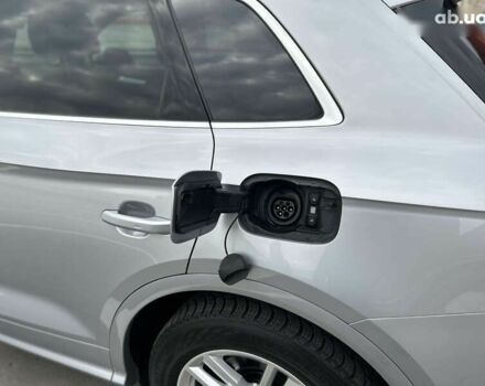 Серый Ауди Ку 5, объемом двигателя 2 л и пробегом 106 тыс. км за 47900 $, фото 23 на Automoto.ua