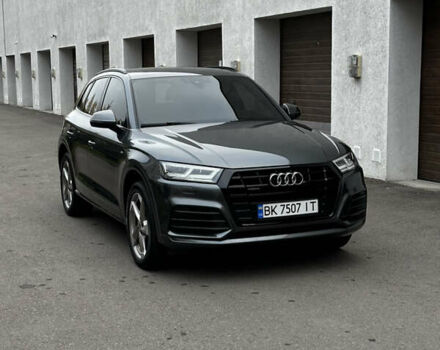 Сірий Ауді Ку 5, об'ємом двигуна 1.98 л та пробігом 98 тис. км за 29950 $, фото 68 на Automoto.ua