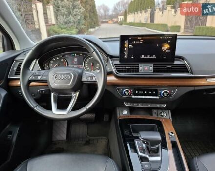 Серый Ауди Ку 5, объемом двигателя 2 л и пробегом 77 тыс. км за 28500 $, фото 11 на Automoto.ua