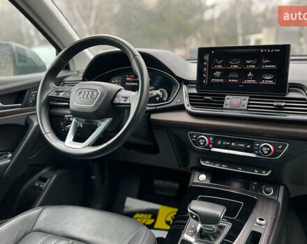 Серый Ауди Ку 5, объемом двигателя 1.98 л и пробегом 73 тыс. км за 37200 $, фото 24 на Automoto.ua