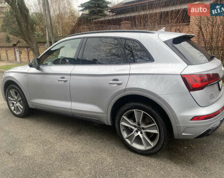 Сірий Ауді Ку 5, об'ємом двигуна 1.98 л та пробігом 77 тис. км за 38900 $, фото 3 на Automoto.ua