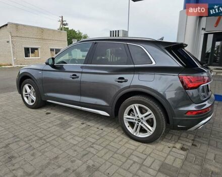 Серый Ауди Ку 5, объемом двигателя 1.98 л и пробегом 55 тыс. км за 39999 $, фото 10 на Automoto.ua